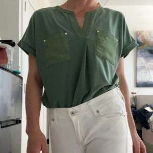 NWT Anne Klein willow Green short sleeve Blouse Small